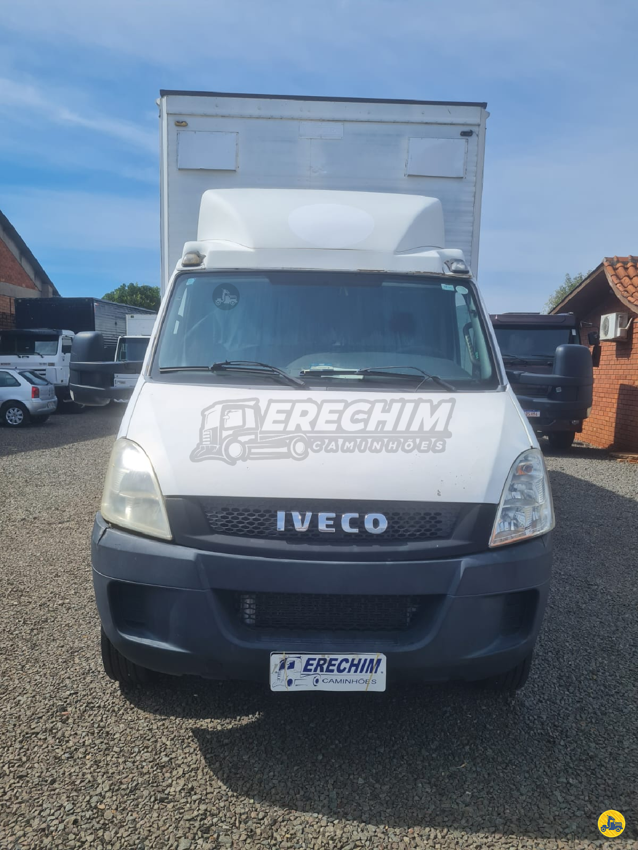 CAMINHAO IVECO DAILY 70c16 Baú Furgão 3/4 4x2 Erechim Caminhões ERECHIM RIO GRANDE DO SUL RS